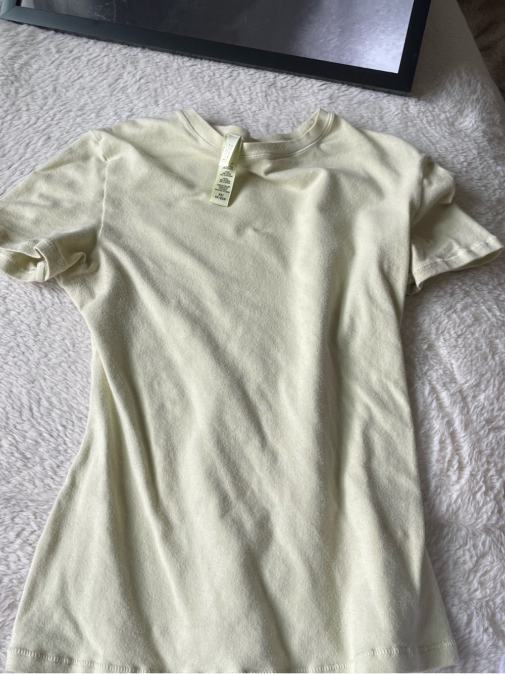 SKIMS Short Sleeve Crewneck Tee in Soft Cream